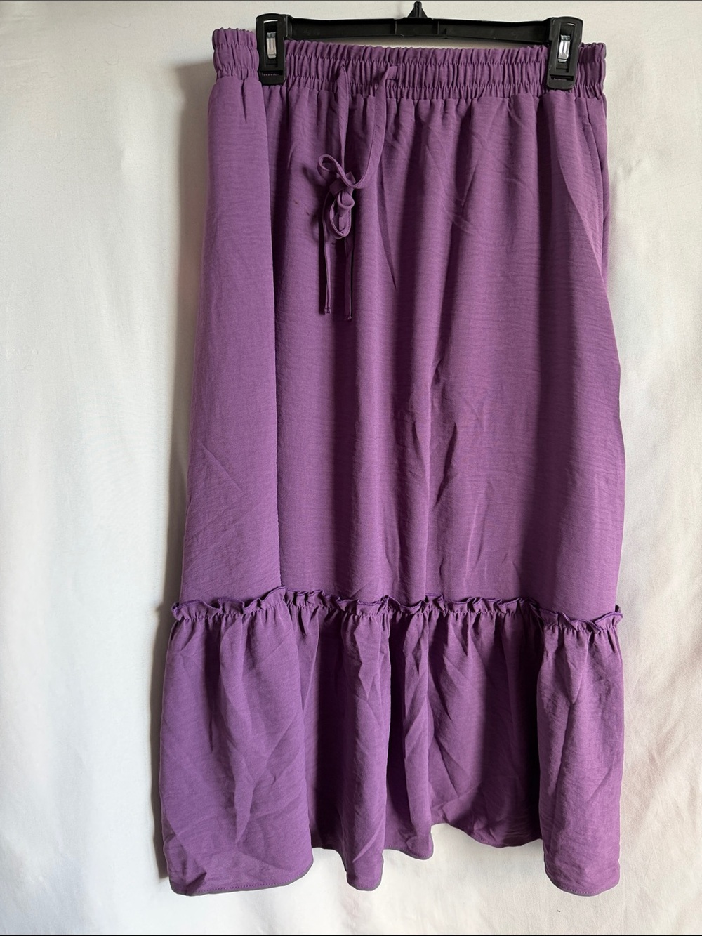 Midi Ruffle-Hem Drawstring Waist Skirt in Purple